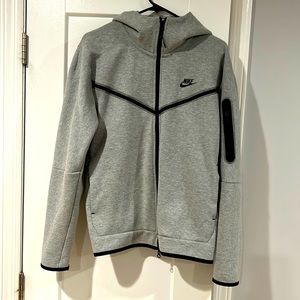 Nike Sportswear Tech Fleece youth XL
